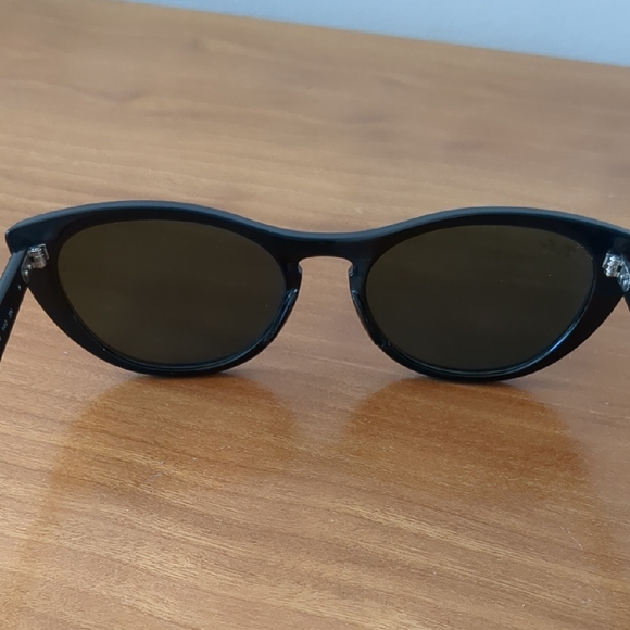 Ray-Ban Black Cat Eye Sunglasses - Picture 5 of 6